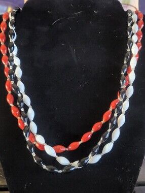 20" VTG India Glass Bead Necklaces Black, White, Red Swirl Slag Glass Rice Set